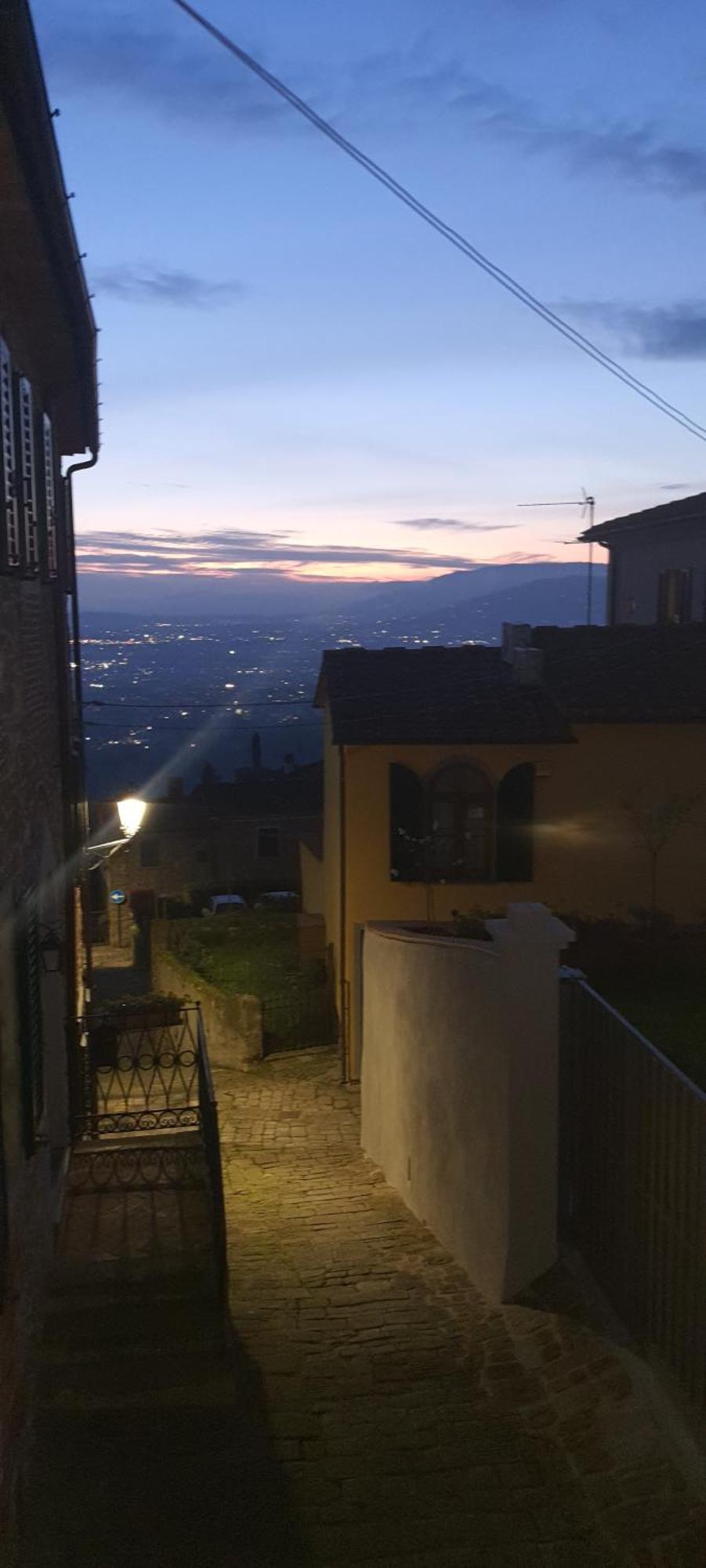 La Grotta San Michele Hotel Montevettolini Buitenkant foto